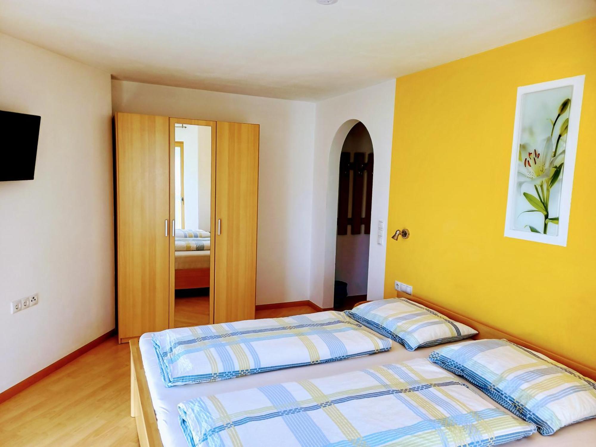 Agriturismo Ferienhof Gschloier (Adults Only) Lajen Pokój zdjęcie